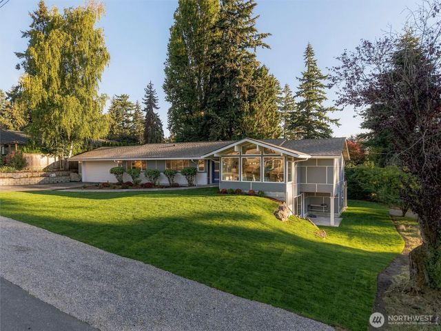 8205 Se 71st Street, Mercer Island