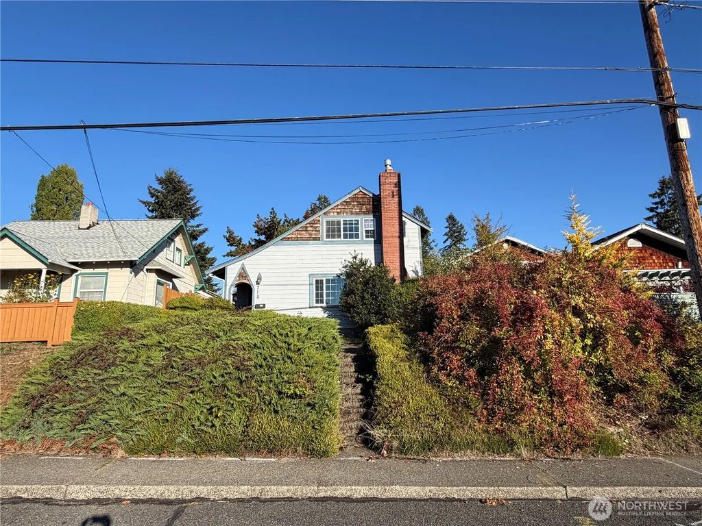 712 Puget Street Ne, Olympia