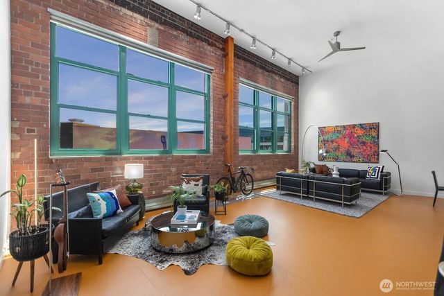 66 Bell Street 303, Seattle