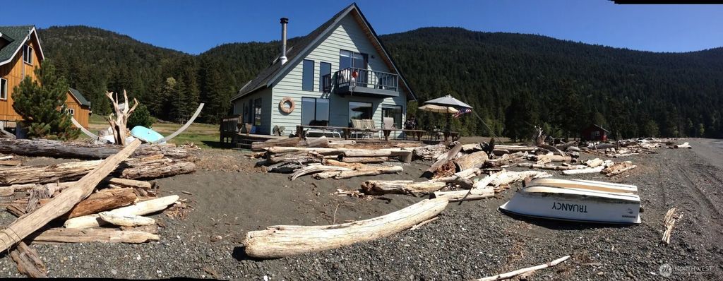 771 Strawberry Bay Lane, Anacortes