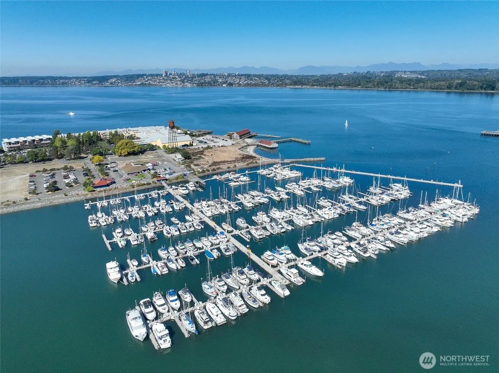 9540 Semiahmoo Parkway C34, Blaine
