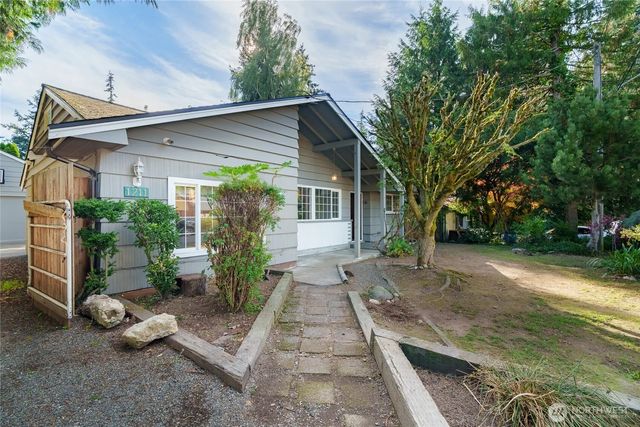 1211 N 173rd Street, Shoreline