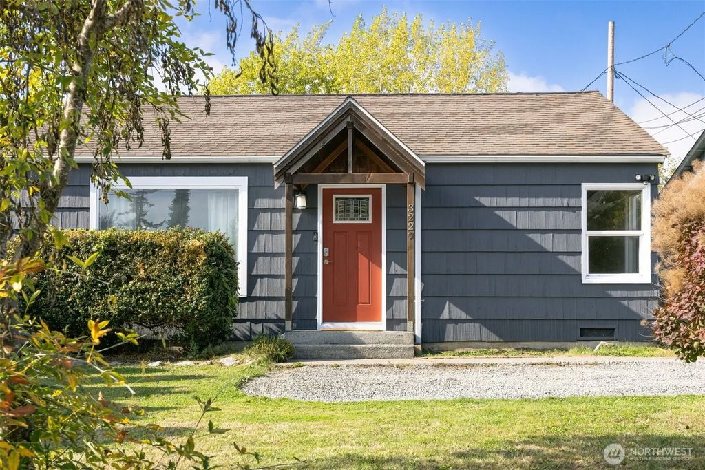 3229 Bennett Drive, Bellingham