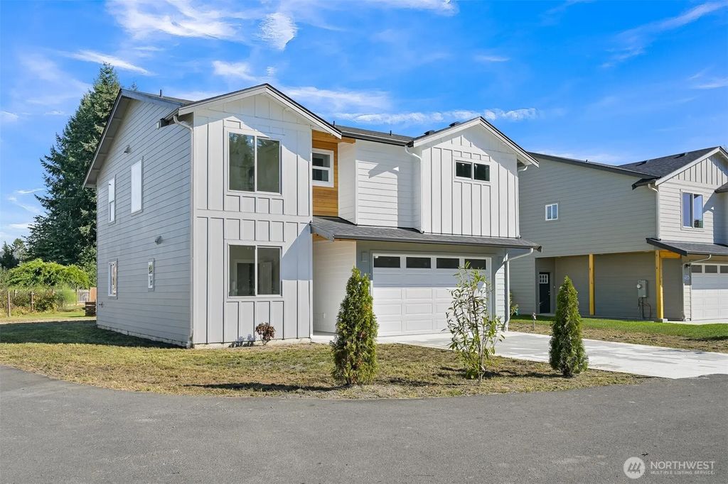 712 F And S Grade Rd, Sedro Woolley