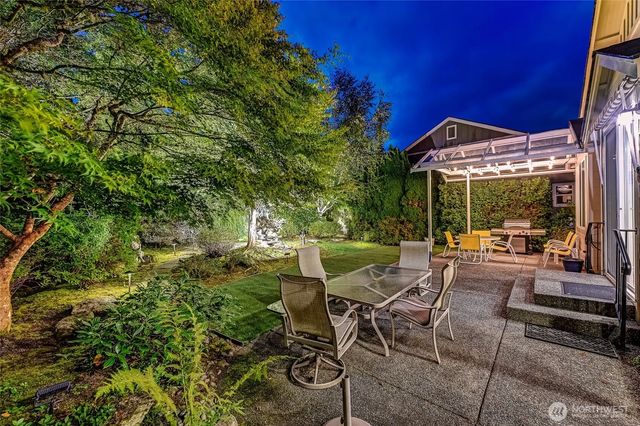 12203 235th Place Ne, Redmond