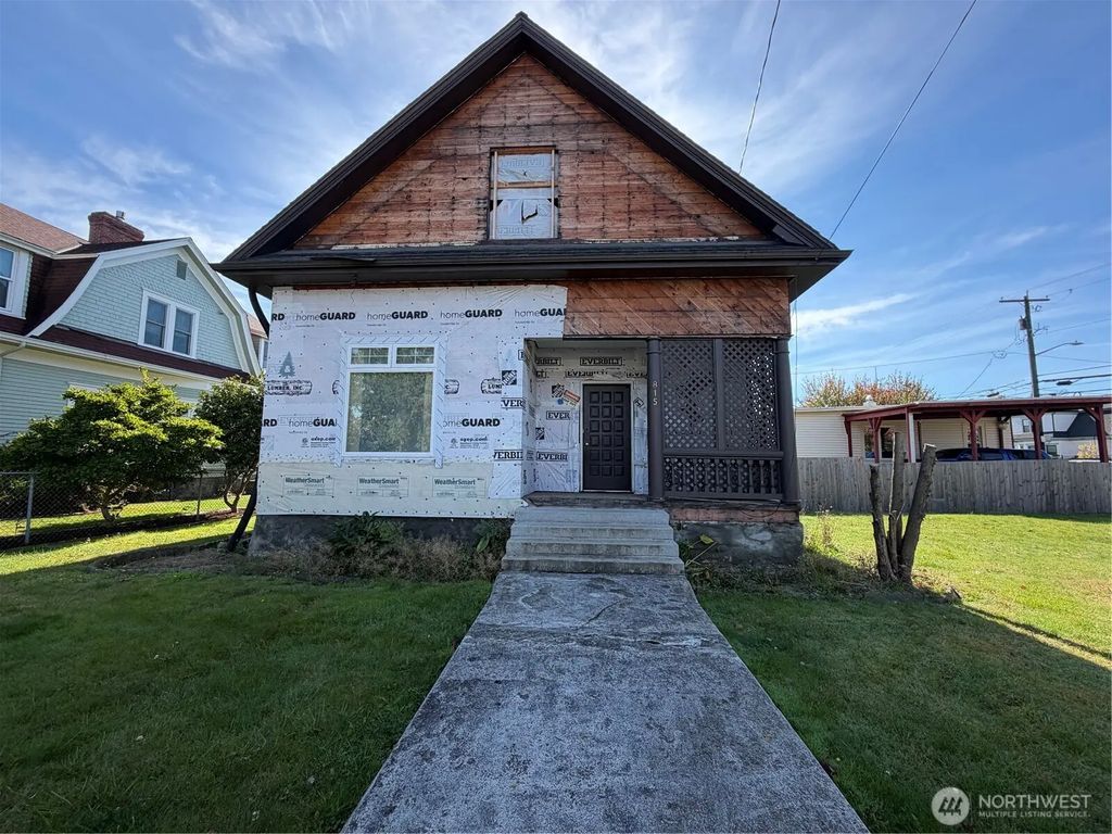 815 6th Street, Anacortes