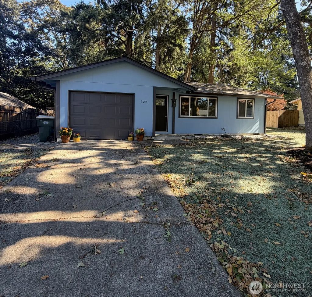 722 Oakcrest Street Se, Lacey