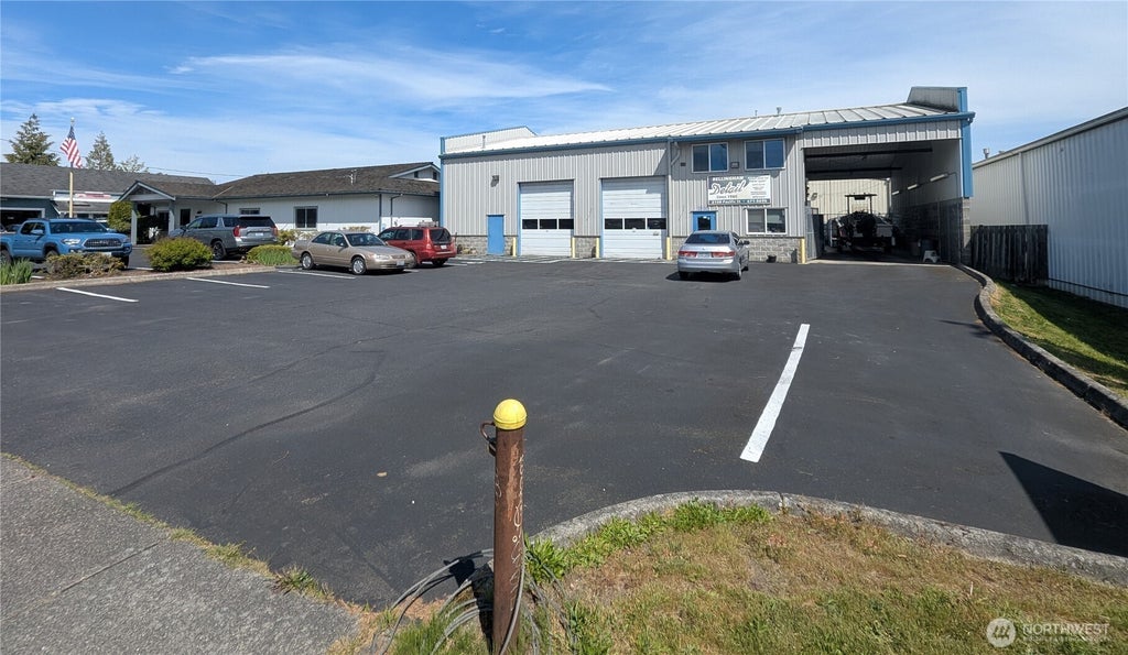 2108 Pacific Street, Bellingham