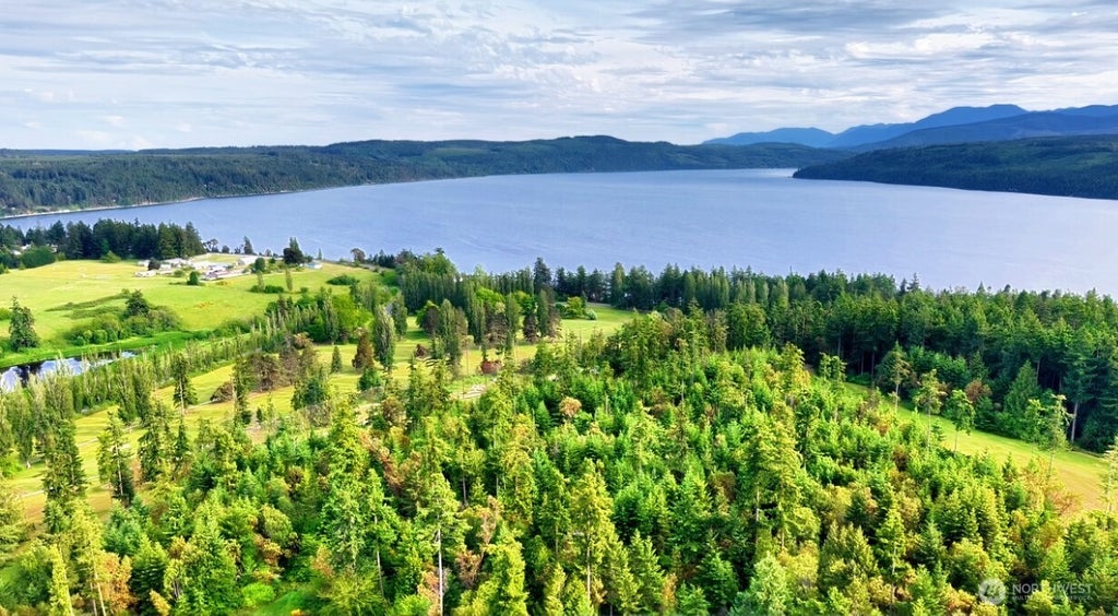 7401 Cape George Road, Port Townsend