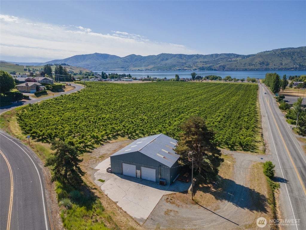 500 Wapato Lake Road, Manson