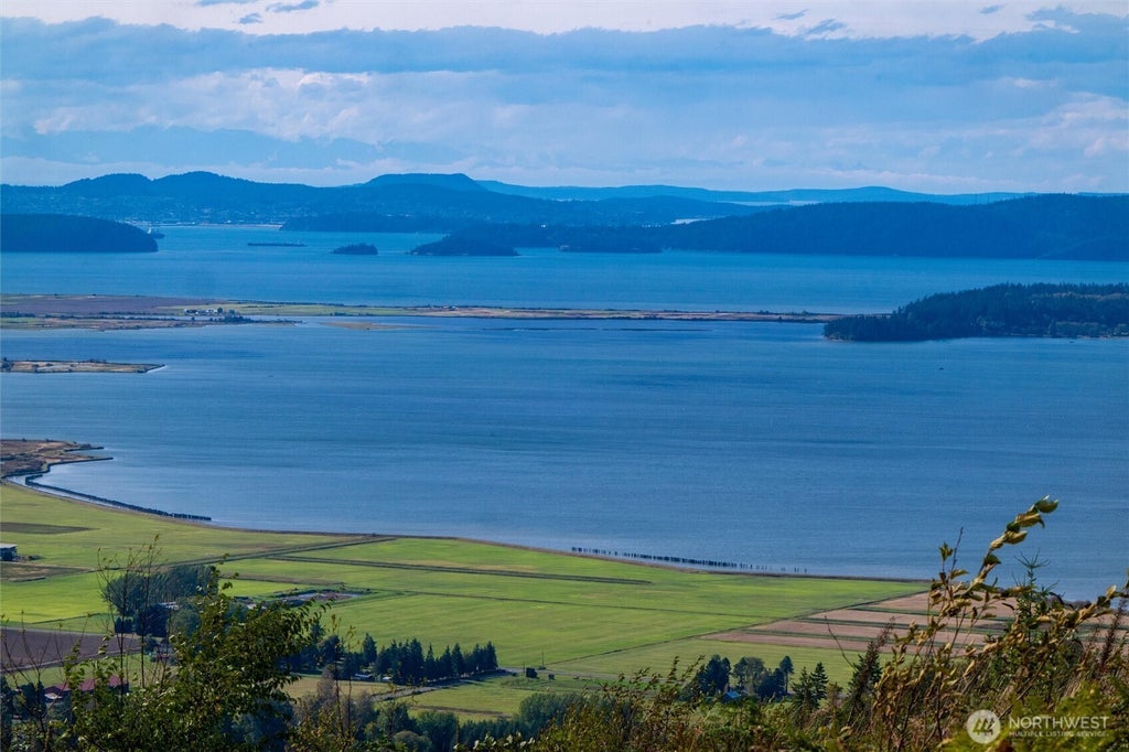 3140 Blanchard Knob Trail, Bow