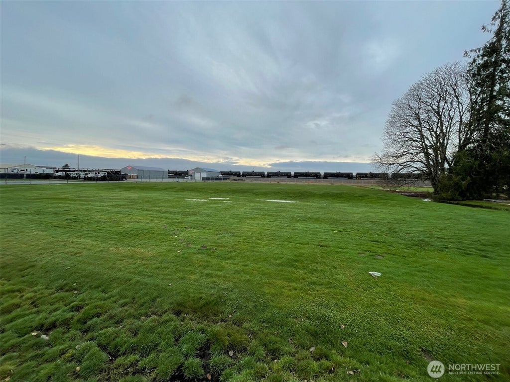 39 Old Highway 99 South Road, Mount Vernon