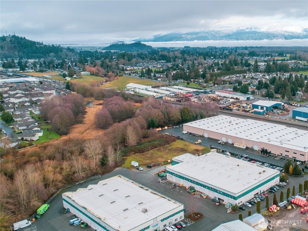 1371 Pacific Drive, Burlington