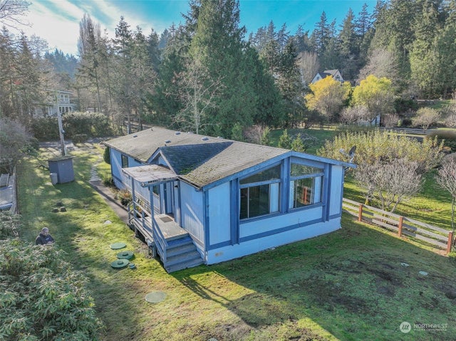 8552 Ne Gordon Drive, Bainbridge Island