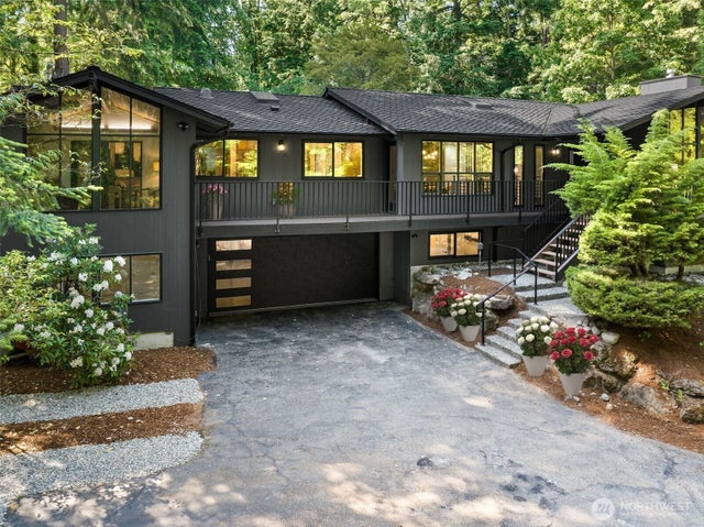 6423 E Mercer Way, Mercer Island