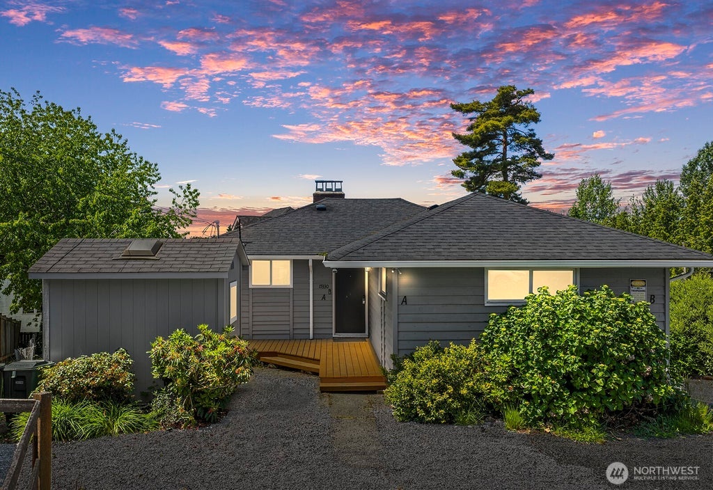 15330 40th Avenue W A & B, Lynnwood