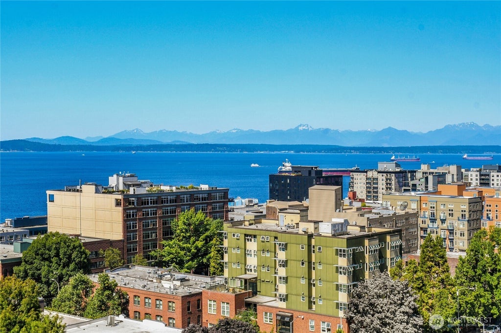 2201 3rd Avenue 1303, Seattle