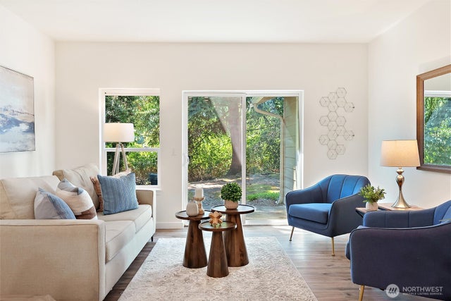 4330 W Lake Sammamish Prkway Parkway Se G114, Issaquah