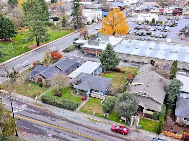 30 Se Bush Street, Issaquah