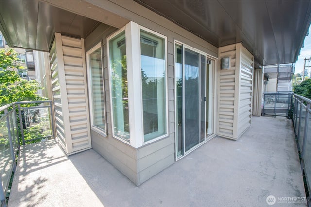 1550 Eastlake Avenue E 201, Seattle