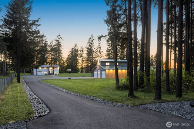 28425 160th Avenue Se, Covington