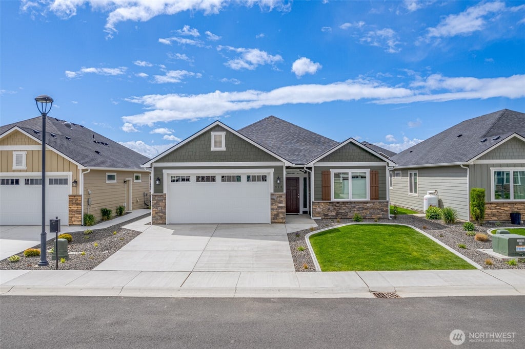 816 N M Loop Drive Sw, Quincy