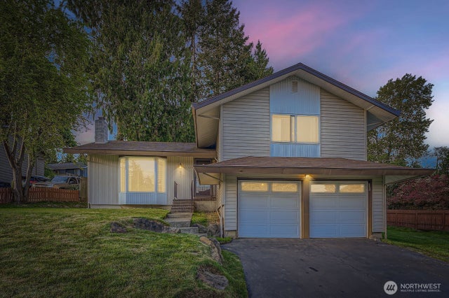 23238 21st Avenue S, Des Moines