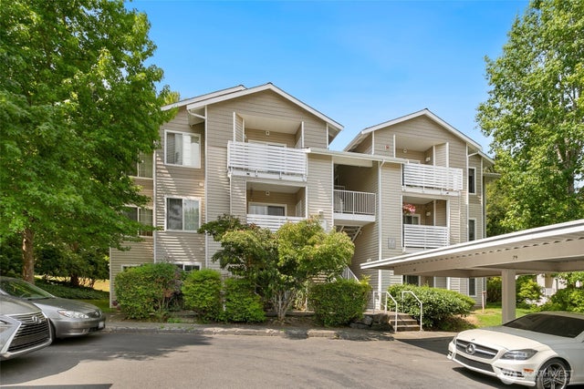 801 Rainier Avenue N F331, Renton