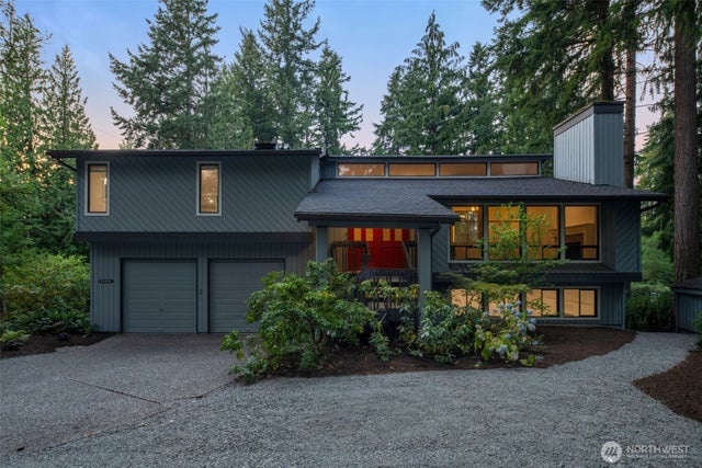21812 Se 28th Street, Sammamish