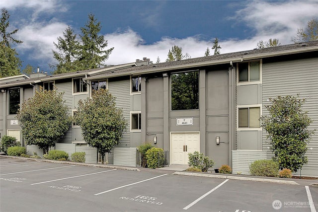 4641 West Lake Sammamish Parkway Se F105, Issaquah