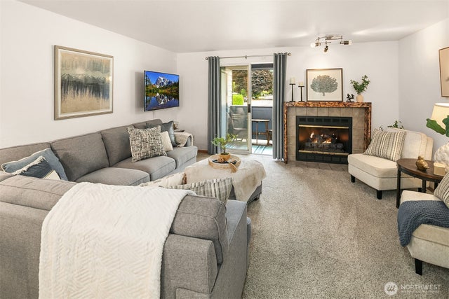 260 Newport Way Nw 23, Issaquah