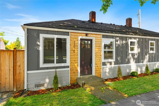 1310 N 3rd Street, Renton