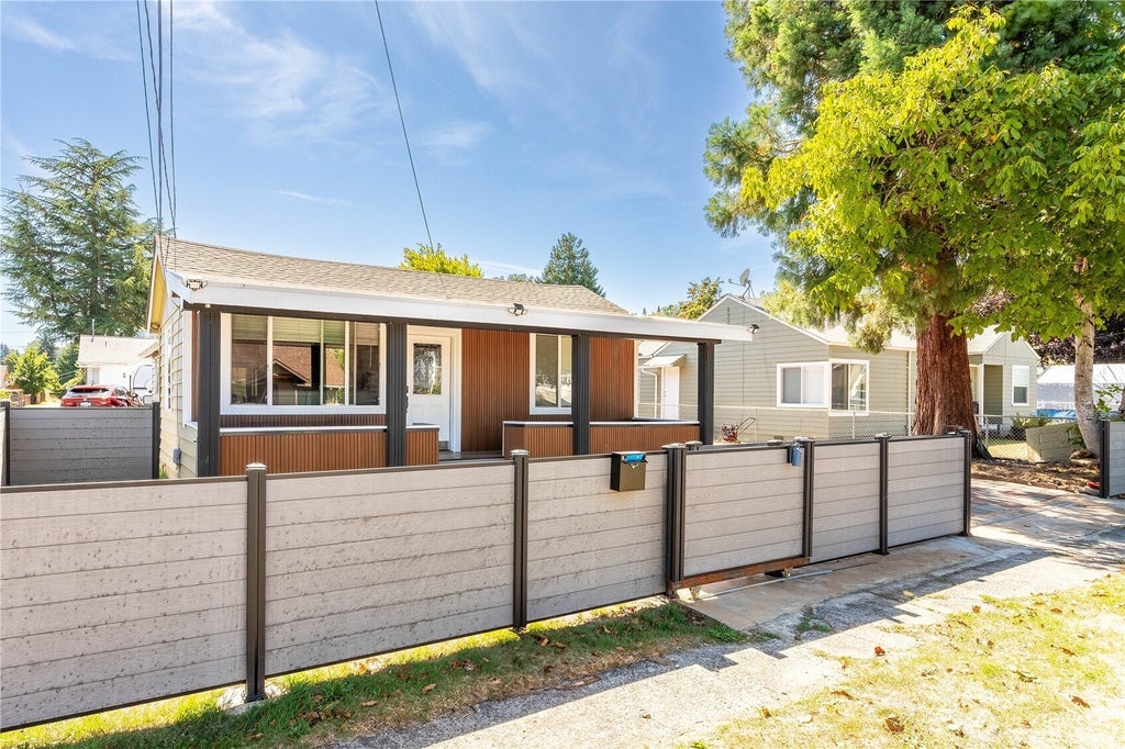 8543 S 118th Street, Seattle