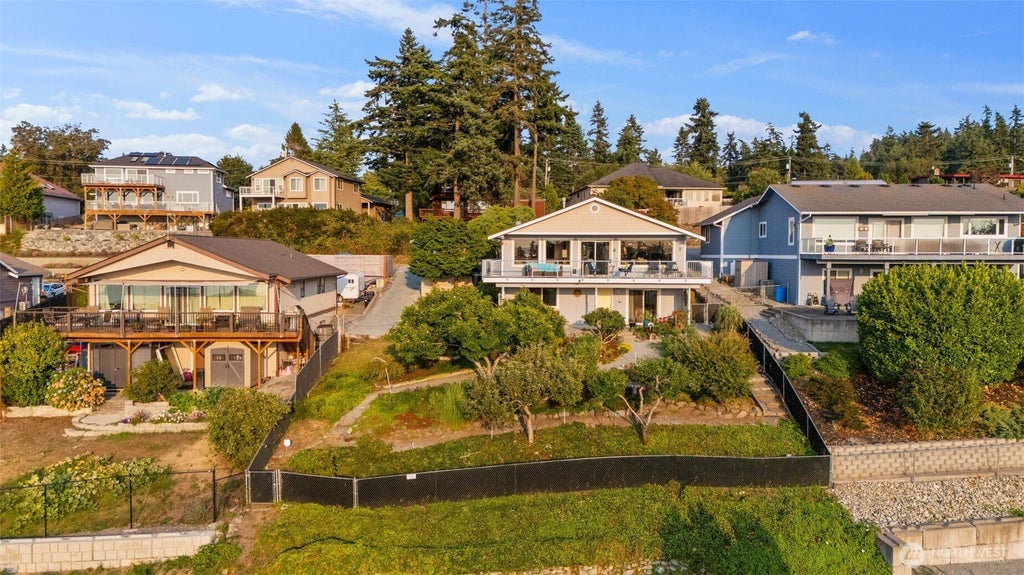 688 Gladstone Drive, Camano Island