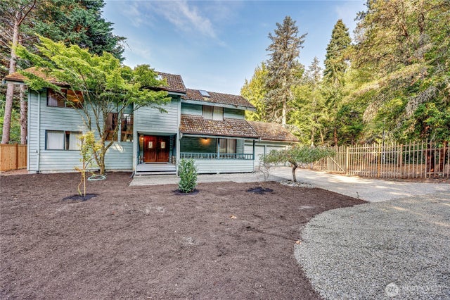 5368 Crystal Springs Drive Ne, Bainbridge Island