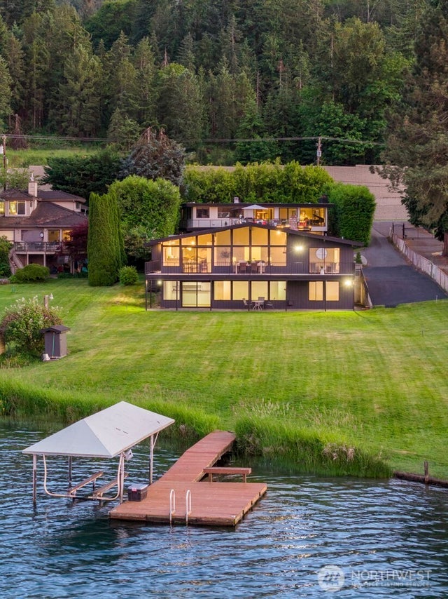 5110 Nw Sammamish Road, Issaquah