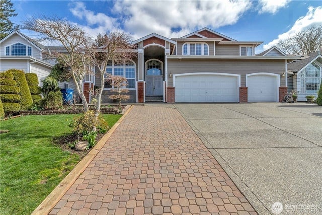 27018 117th Place Se, Kent