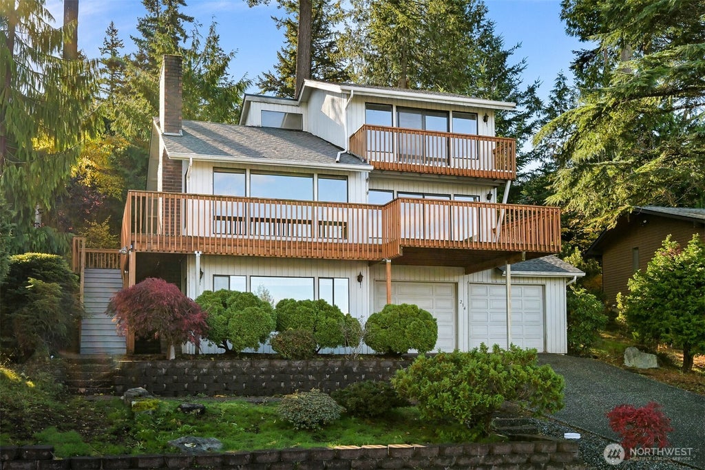 214 Bayside Road, Bellingham