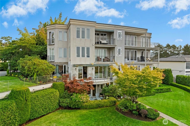 111 Lake Avenue W 102, Kirkland