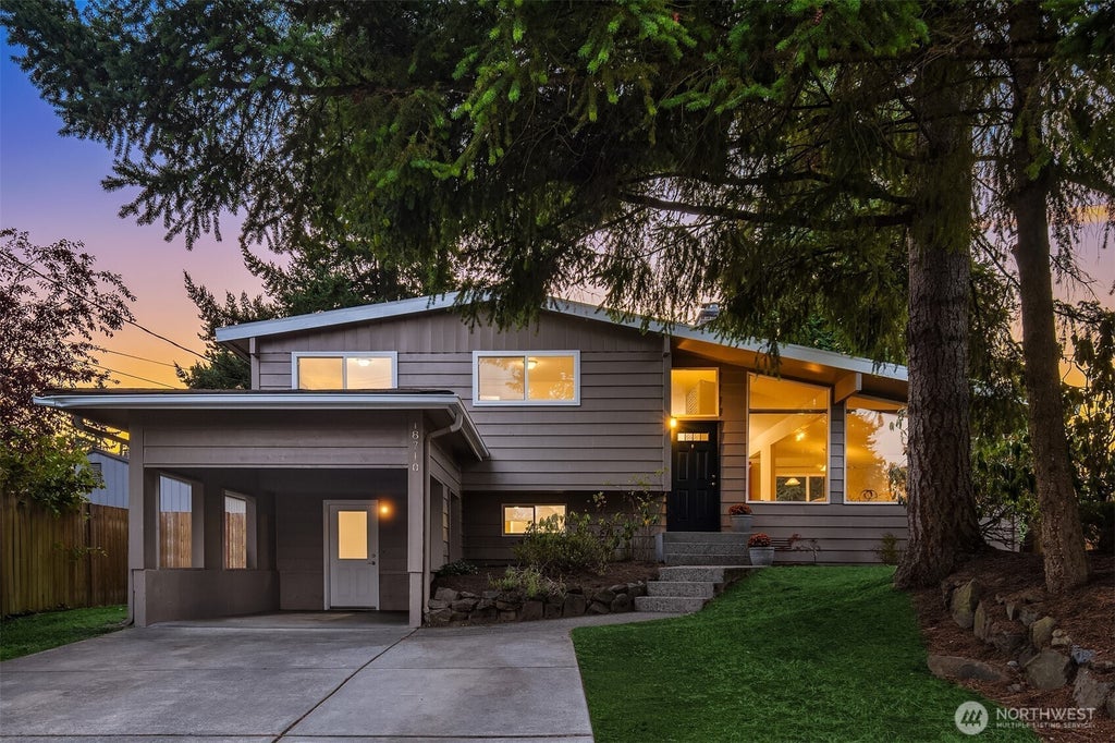 18710 64th Avenue W, Lynnwood