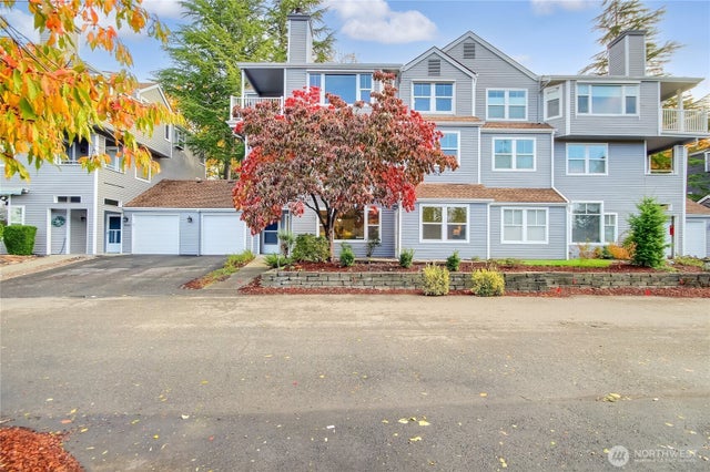 4228 221st Place Se 1083, Issaquah