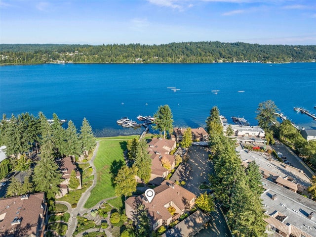 17442 Ne 40th Place D3, Redmond