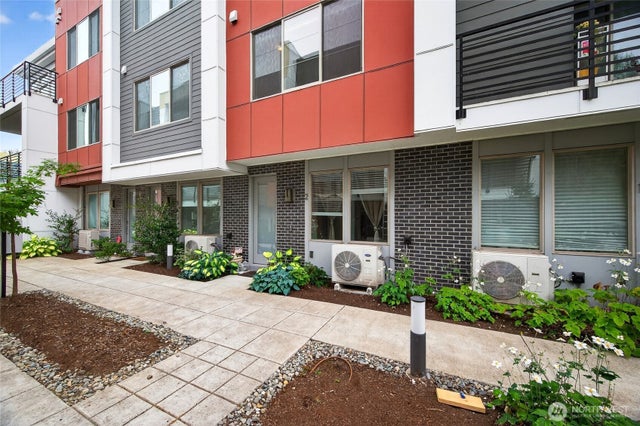 11521 117th Lane Ne 2, Kirkland