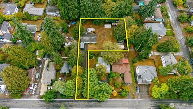 18328 Ashworth Avenue N, Shoreline