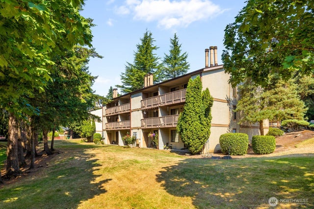 17425 119th Lane Se D30, Renton