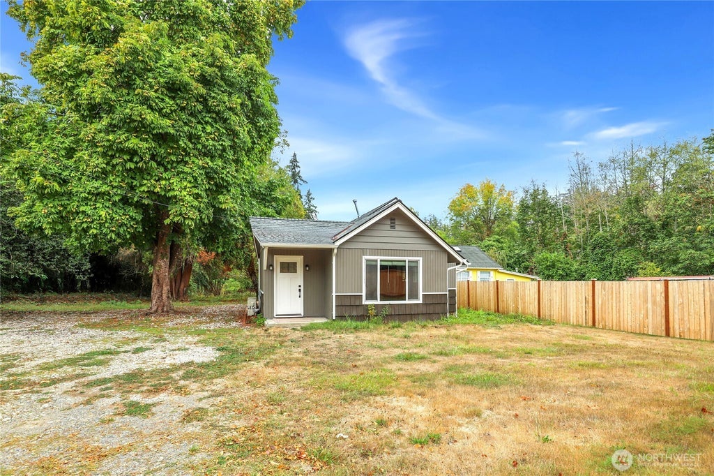 6334 Pacific Avenue Se, Lacey