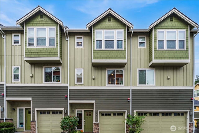 23000 Ne 8th E5, Sammamish