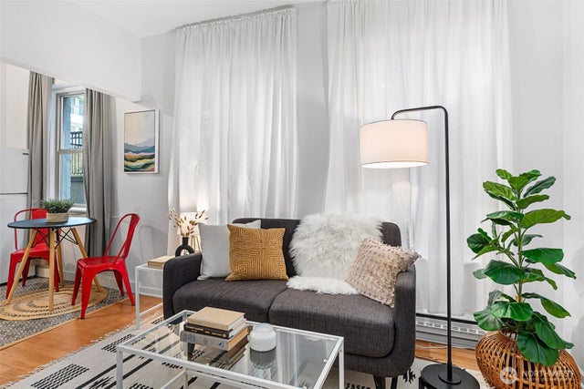 7 Harrison Street 26, Seattle