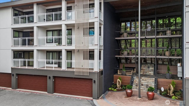 130 105th Avenue Se 108, Bellevue