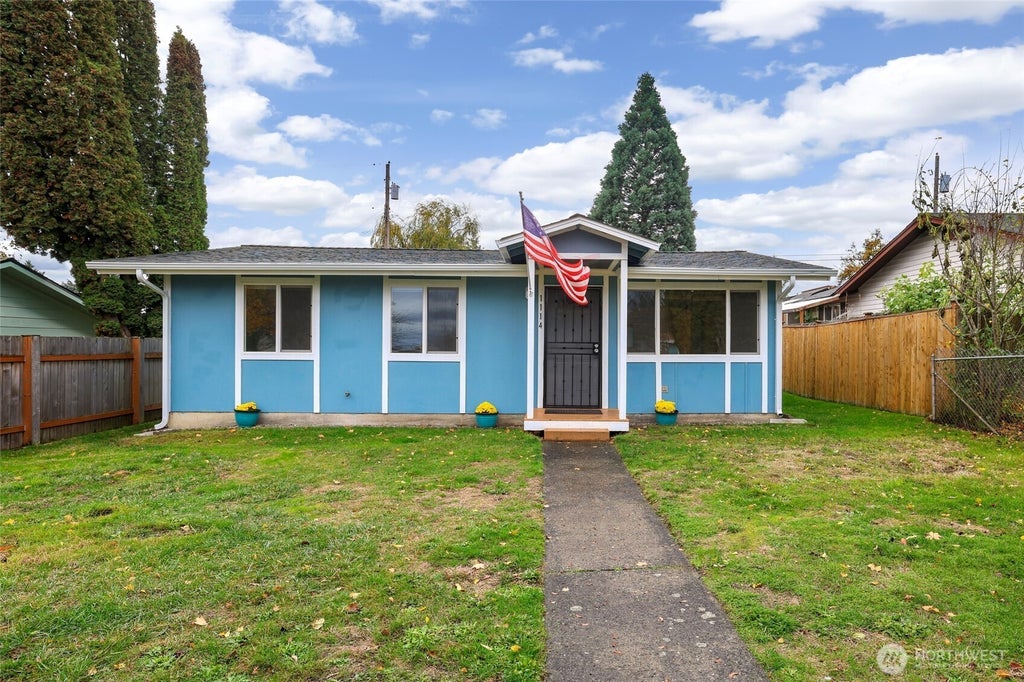 1114 E 61st Street, Tacoma